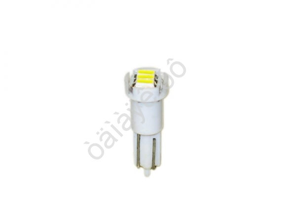 Светодиод 12V T 5 3SMD W2,0x4,6D WHITE (3014) "Маяк" /10