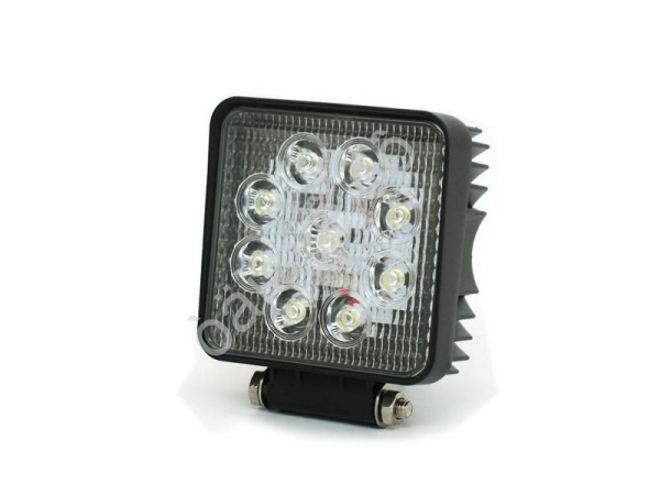 Фара светодиод. дополнит. 9 Cree smd 27 Вт, 10-30 В, квадратн. дл.110мм 1/20_ Фара светодиод. дополнит. 9 Cree smd 27 Вт, 10-30 В, квадратн. дл.110мм 1/20_