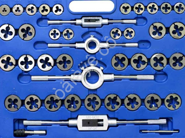 Набор метчиков и плашек метрический 110пр.(подшипниковая сталь) МАЯКАВТО™ /1/3_