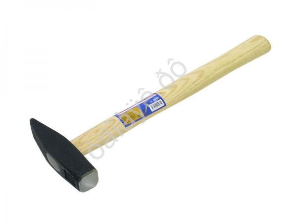 Молоток слесарный 500гр. с деревянной  рукояткой МАЯКАВТО™1/36_