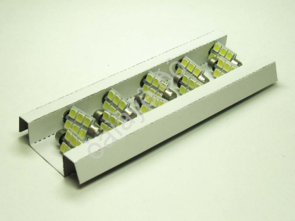 Светодиод 12V T11x36/38 S8,5 6SMD (5,0x5,0) WHITE "Маяк" /10
