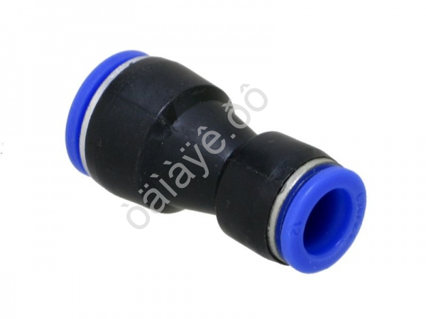 Фитинг прямой комбинир. пластик pg12-14 МАЯКАВТО™ 1/10_